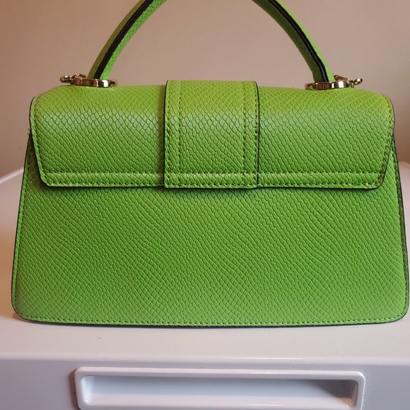 Green Purse - Picture 3 of 4